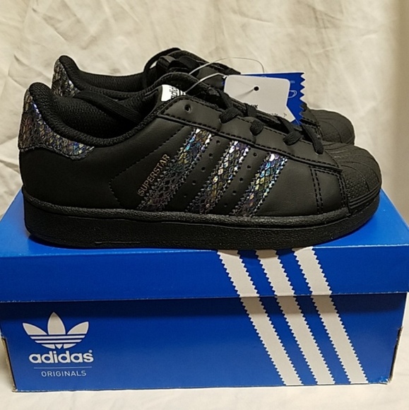 superstar metallic snake